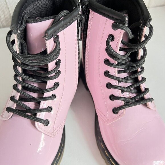 Girl's Grade School 1460 “Pale Pink” Patent Combat Boots Size 8 - Picture 10 of 16